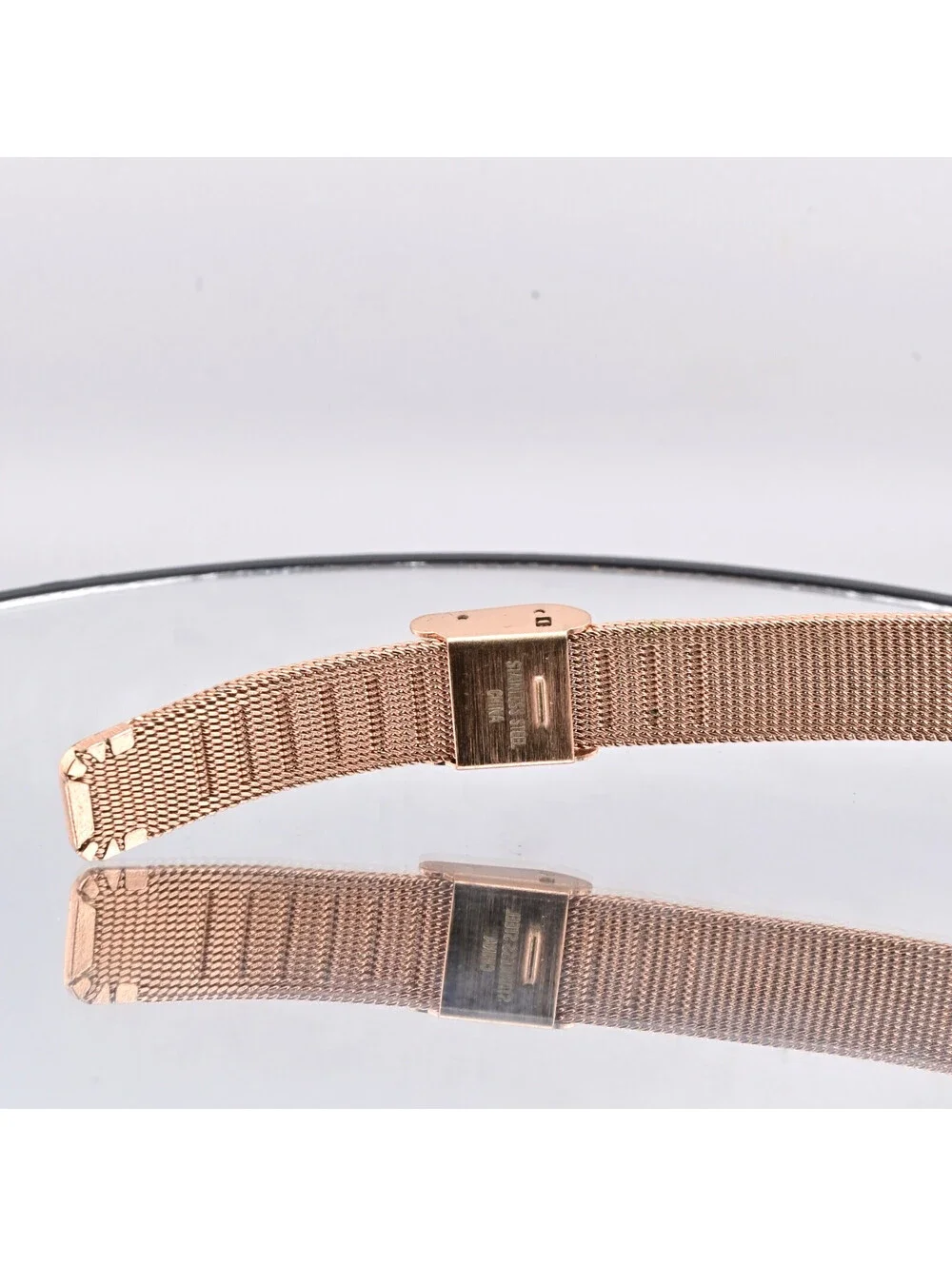 FOLIO FMDFOL870 Rose Gold Tone Quartz Analog Watch adjustable Needs New Battery